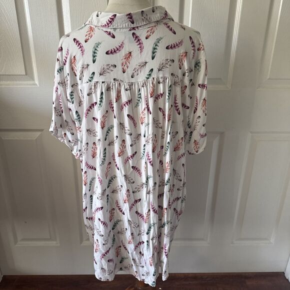 Torrid Button Up Top Bird Feathers Plus Sz 5X Boho Nature Stretch Pocket White - Picture 5 of 12